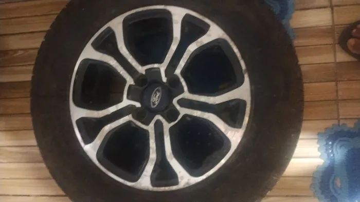 Pneu