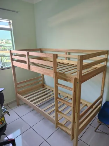 Cama Beliche em Madeira Maciça da TokStok