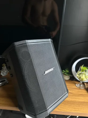 Caixa de som Bose S1 Pro (conservada)