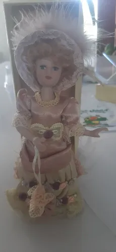 Boneca de Porcelana 