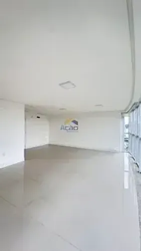 Sala Comercial Para Locação Com 49m² no Centro de Itajaí/SC