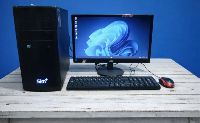 COMPUTADOR COMPLETO/ 4GB RAM/ MONITOR 19 LED/ ENTREGO