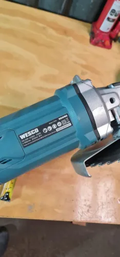 Esmerilhadeira wesco ws4703 seminova !!