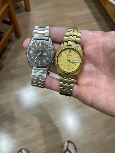 2 relógios