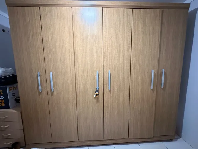 Guarda roupa casal