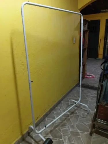 Arara para roupas