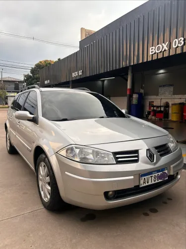 Renault Megane Grand Tour Dynam. Hi-flex 1.6 16V 2013