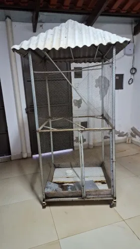 Viveiro grande para Aves em ferro galvanizado