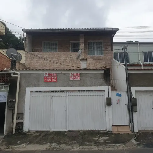 CASA 2 QUARTOS + GARAGEM | 70m² | COLUBANDÊ