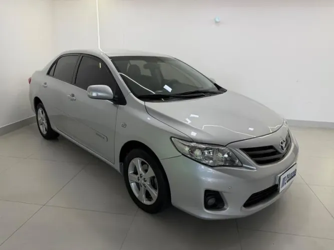 Toyota Corolla 2.0 XEI 16V Flex 4P Automatico 2013