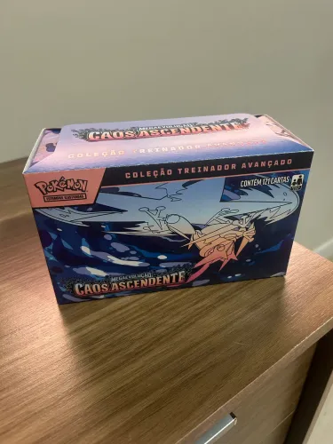 ETB Pokémon TCG Caos Ascendente - LACRADO!