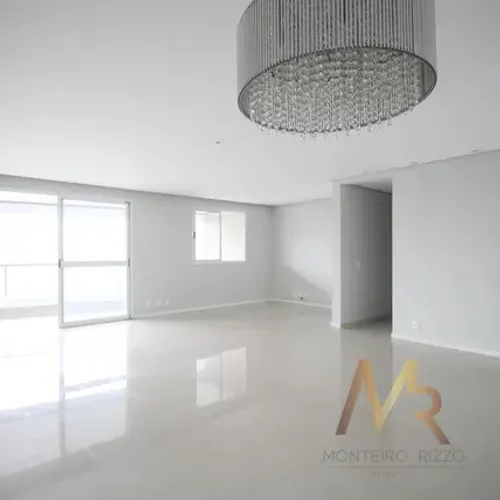Apartamento à venda na Vila Andrade, 170m², andar alto, linda vista, varanda gourmet com c
