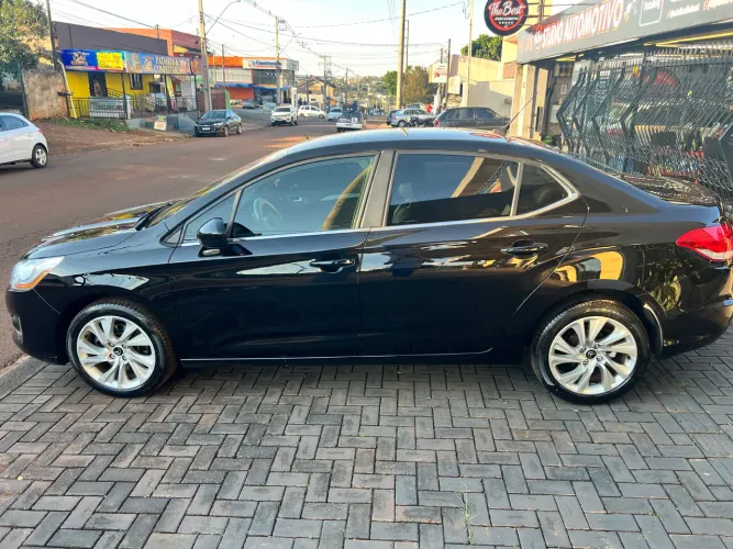 Citroen C4 Lounge Tendance 1.6 Turbo 4P AUT 2015