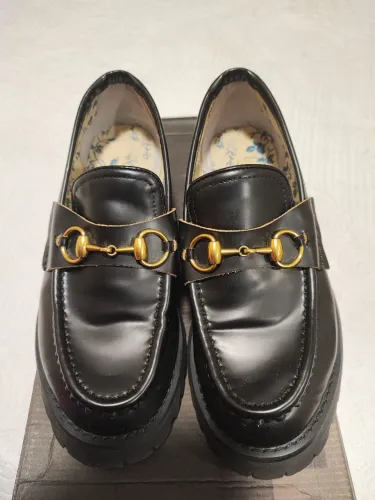 Sapato Gucci