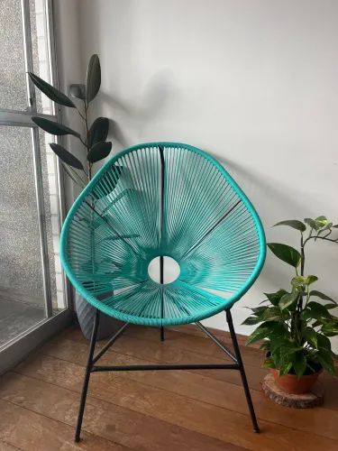 Cadeira aramada verde