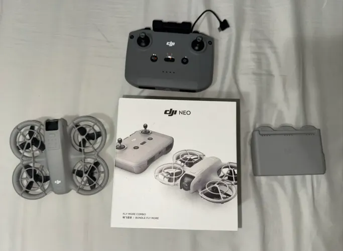 Drone dji NEO - Fly combo