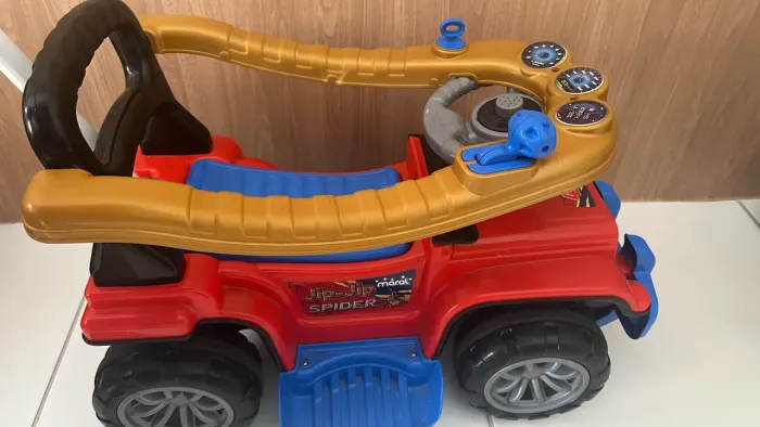 Quadriciclo para bebê