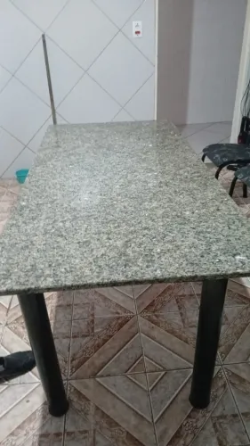 Mesa retangular com 6 cadeiras 