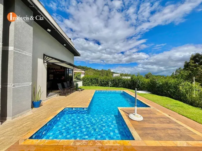 Casa em Condominio em Atibaia
