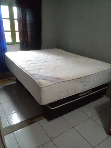Vendo CAMA BOX e COLCHÃO KING Ortobom
