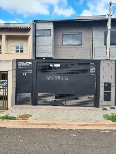 Excelente Sobrado de 147 m² no Portal de Versalhes 2