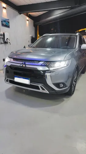 Mitsubishi Outlander HPE-S 3.0 V6 4X4 5P Aut. 2021