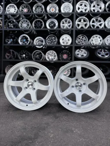 Rodas aro 15 TE37 branca Furação 4x100