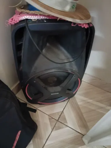 Vendo caixa de som mondial