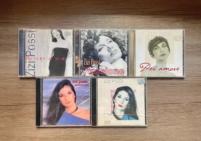 Coleção de CDs Zizi Possi
