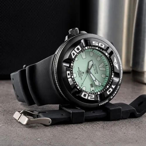 CITIZEN Promaster Green Dial Men's Watch Item No. BJ8055-04X - Novo e sem uso 