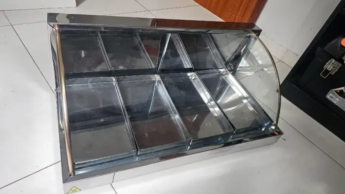Estufa Vitrine Elétrica Curva Quente 4 Bandejas Inox