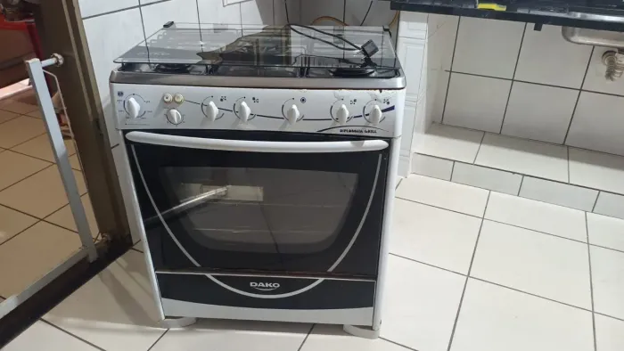Fogão 5 bocas dako funcionando perfeitamente