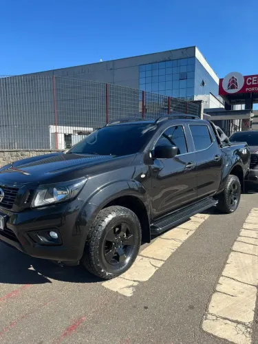 Nissan Frontier Attac.cd 4X4 2.3 Bi-TB Die. AUT 2019
