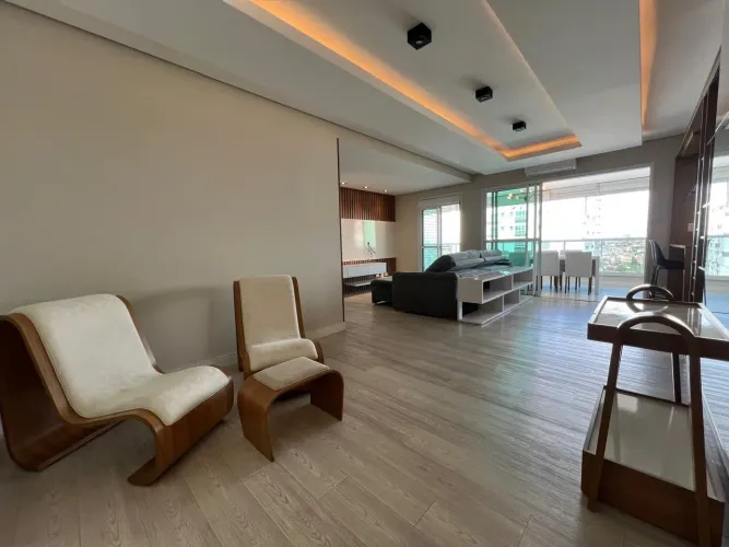 Lindo apartamento porteira fechada 