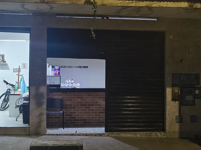 ALUGA-SE LOJA MOBILIADA - SÃO PEDRO | TERESÓPOLIS