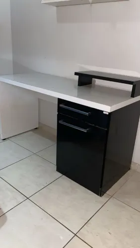Mesa de escritório/computador 