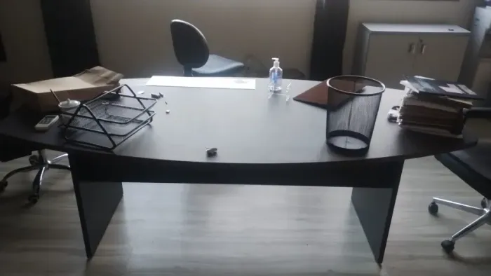 Mesa executiva para escritorio
