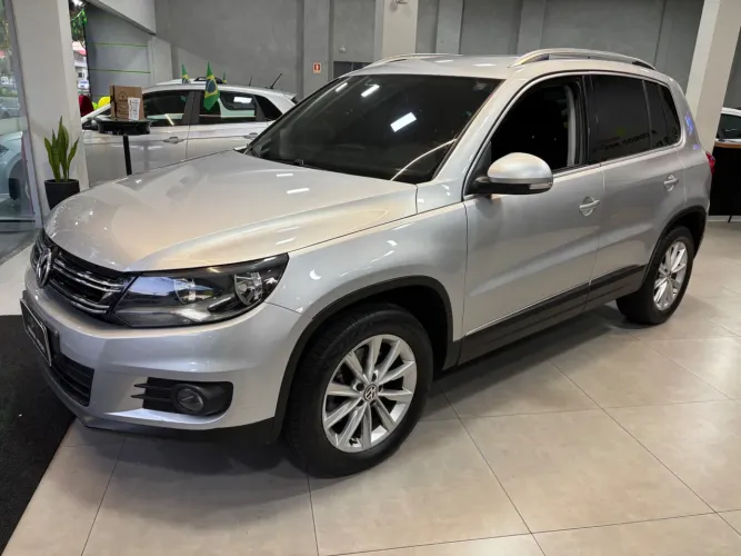 Volkswagen Tiguan 2.0 TSI 16V 200cv Tiptronic 5P 2012