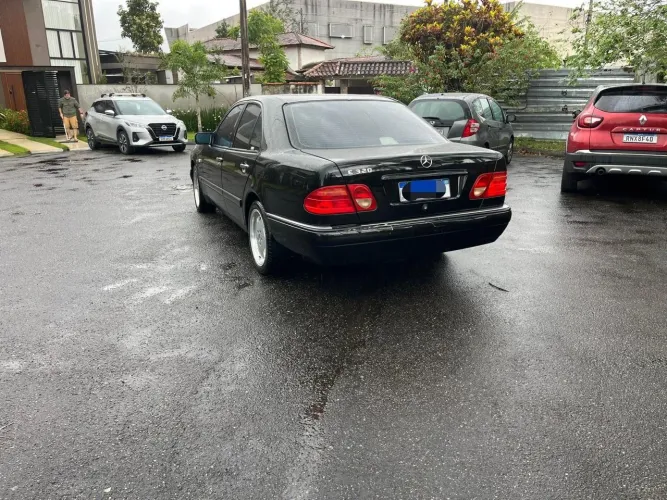 Mercedes-Benz E-320 3.2 Elegance 1998