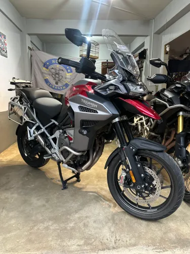 Tiger 1200 GT Explorer 2025 pouco rodado