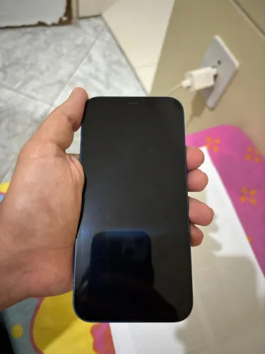 iPhone 12