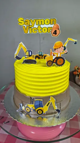 BOLO ANIVERSÁRIO