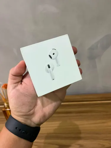AirPods 4 novo com cancelamento de ruído - entrego