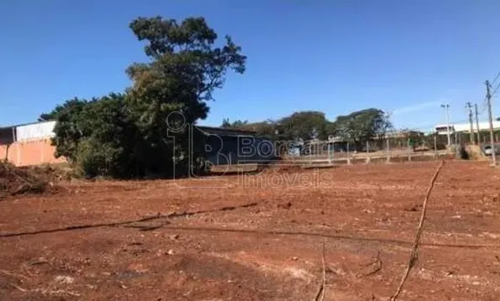 Locação de Terreno / Lote na cidade de Araraquara