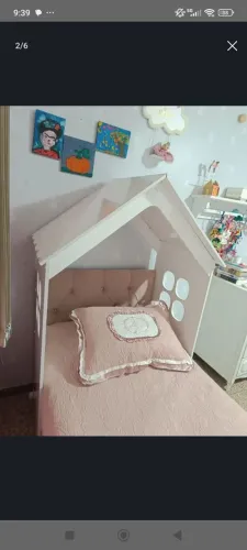 Cabeceira Suede casinha com rodinhas