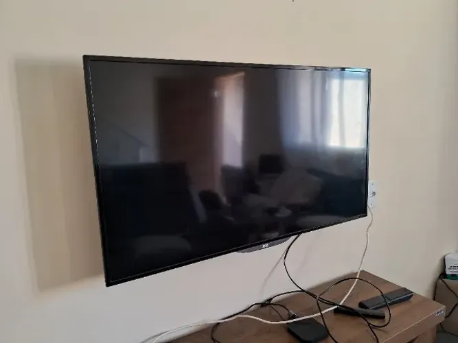 Tv AOC 40"