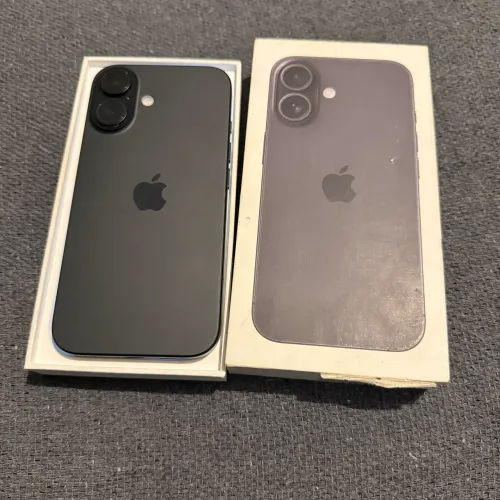 iPhone 16