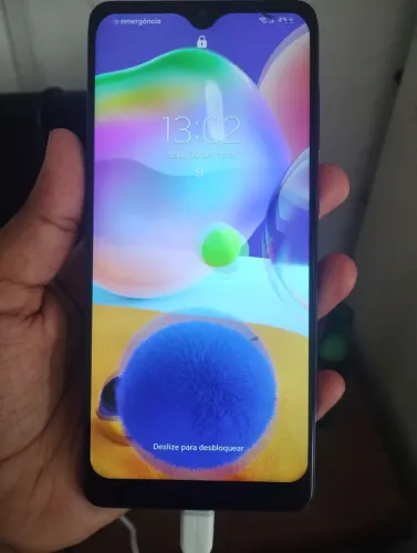 Vendo celular A31 com único defeito!!