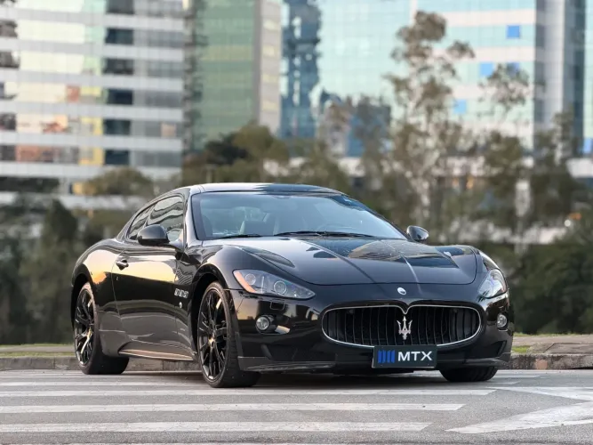 Maserati Granturismo S 4.7 V8 32v/ MC Line 2010