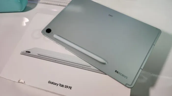 Galaxy tab s9fe Mint 6gb Ram 128gb 